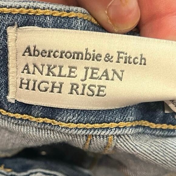 Abercrombie & Fitch Ankle Jeans High Rise Distressed Button Fly Blue Size 28/6 - Picture 8 of 11